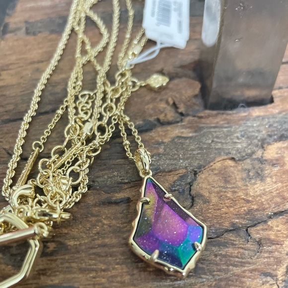NWT Kendra Scott Fauceted Alex Convertible Necklace in Iridescent Blue Goldstone - Picture 3 of 4